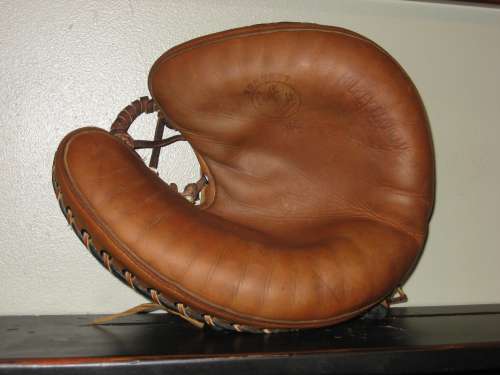 Mickey Cochrane Sonnett MC Front